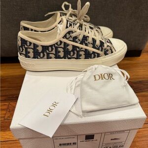 Dior Walk'n'Dior Sneaker Oblique Emroid 56B Deep Blue  sz 38.5 EU